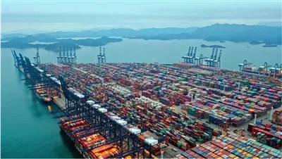 10 อันดับท่าเรือคอนเทนเนอร์ที่พลุกพล่านที่สุดในโลกปี 2026